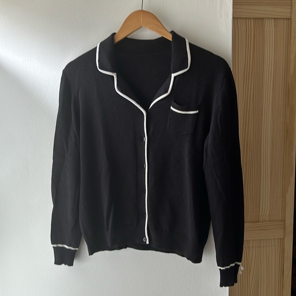 Adorable Vintage Collared Cardigan